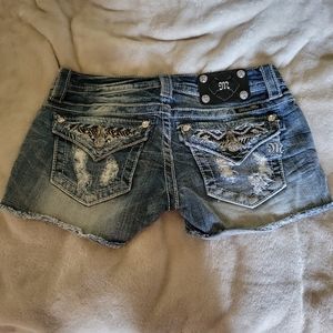 Miss Me Jean Shorts sz 27